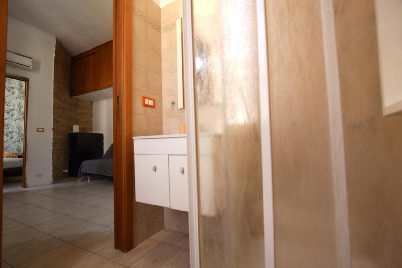 San Giovanni Holiday House Apartment Рим Екстериор снимка